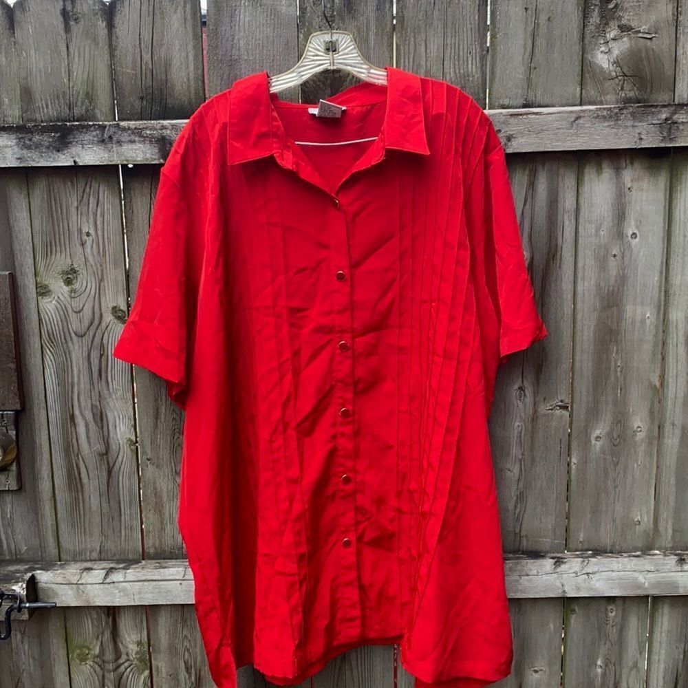 Red pant suit sz. 28 Tall